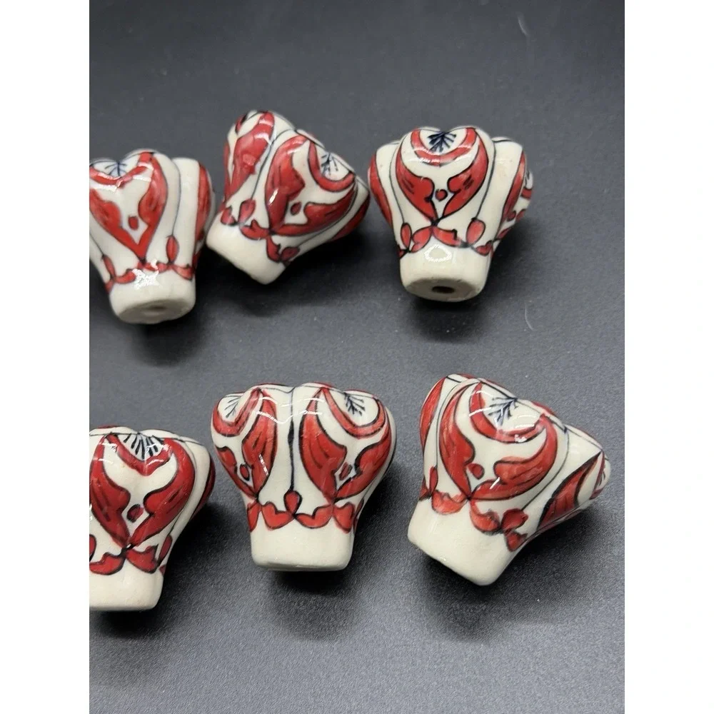 VTG Flower Shaped Ceramic Hand Painted Floral Drawer Knobs  With Bolts  Set Of 8